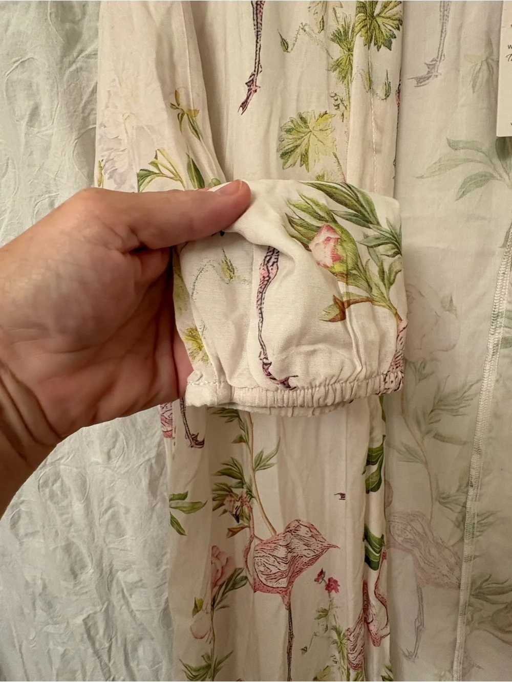 NWT cover/robe from Malai. Size S/M.